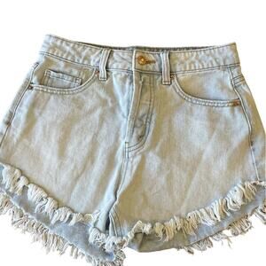 Wild Fable Lt Denim Cut Off Jean Shorts Jorts Inseam 2.5 inch Women's size 2